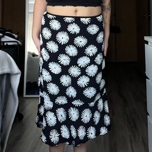 Loco Lindo Black and White Midi Skirt Women's M